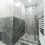 Apartmán Charming Old Town Flat With Mountain View