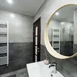 Apartmán Charming Old Town Flat With Mountain View *