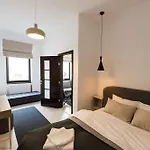 Apartment Charming Old Town Flat With Mountain View Brasov