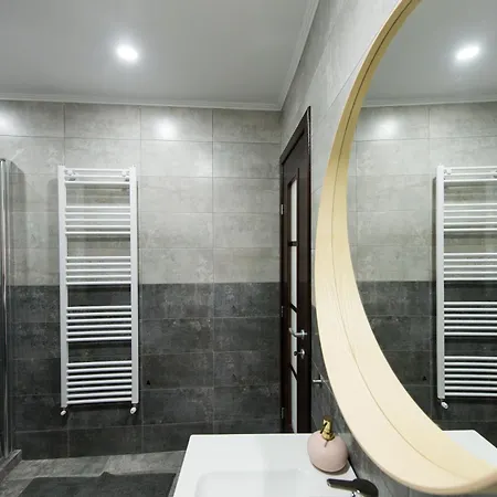 Apartman Charming Old Town Flat With Mountain View Brassó