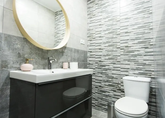 Apartment Charming Old Town Flat With Mountain View Brasov